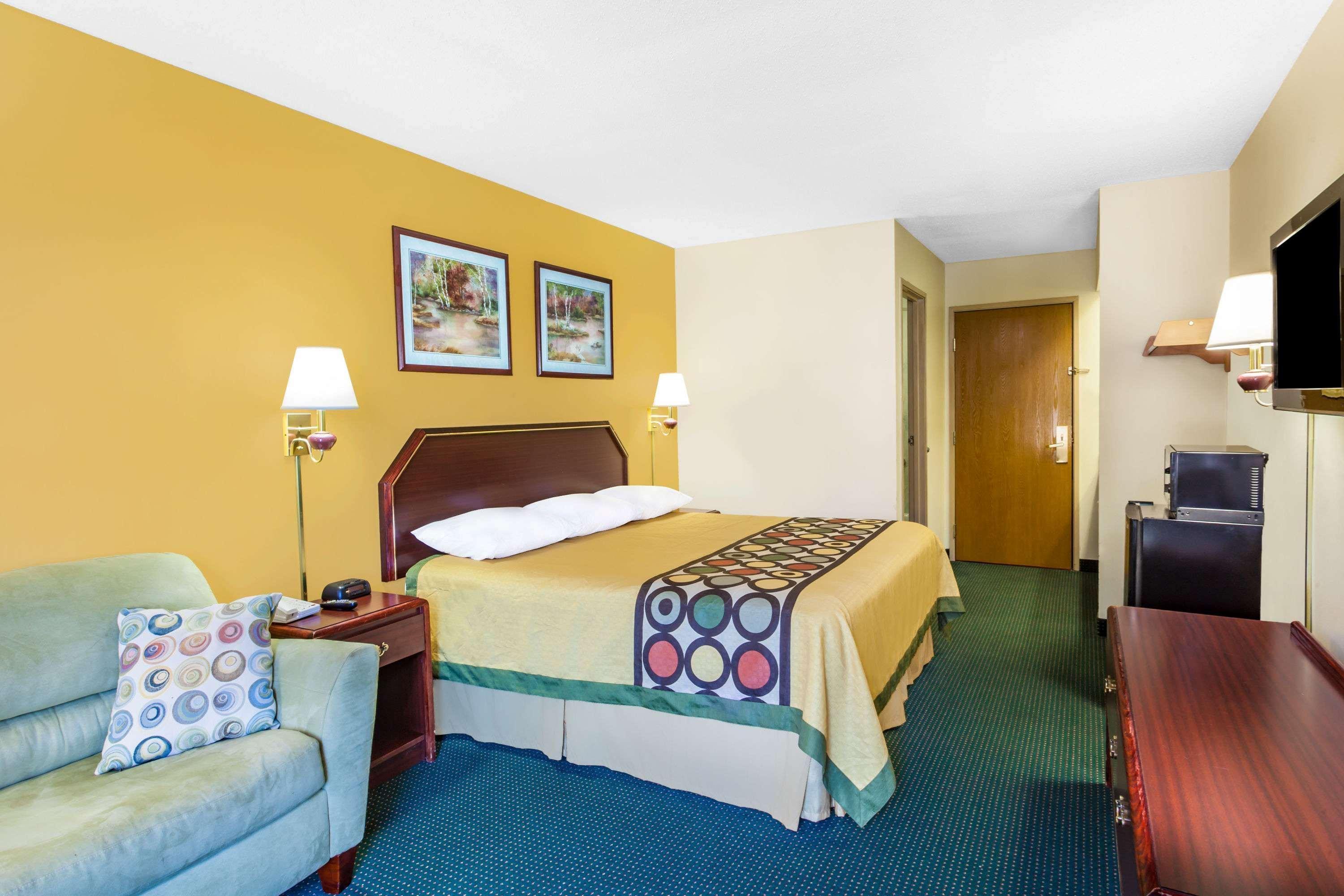Super 8 By Wyndham Morristown/South Hotel Exterior photo